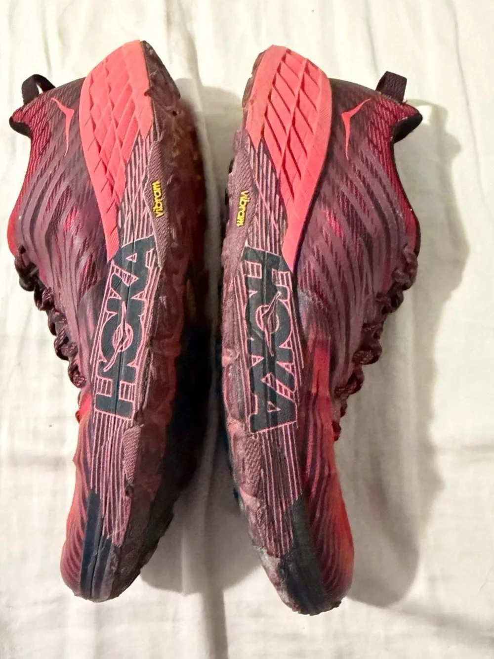 Men’s Hoka Speedgoat 4 Trail Running Shoes Cordovan High Risk Red Size 10 No Box